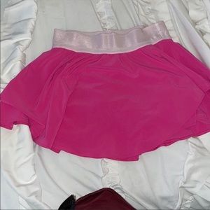 Sonic Pink Lululemon Court Rival Skirt Size 4 Great Condition